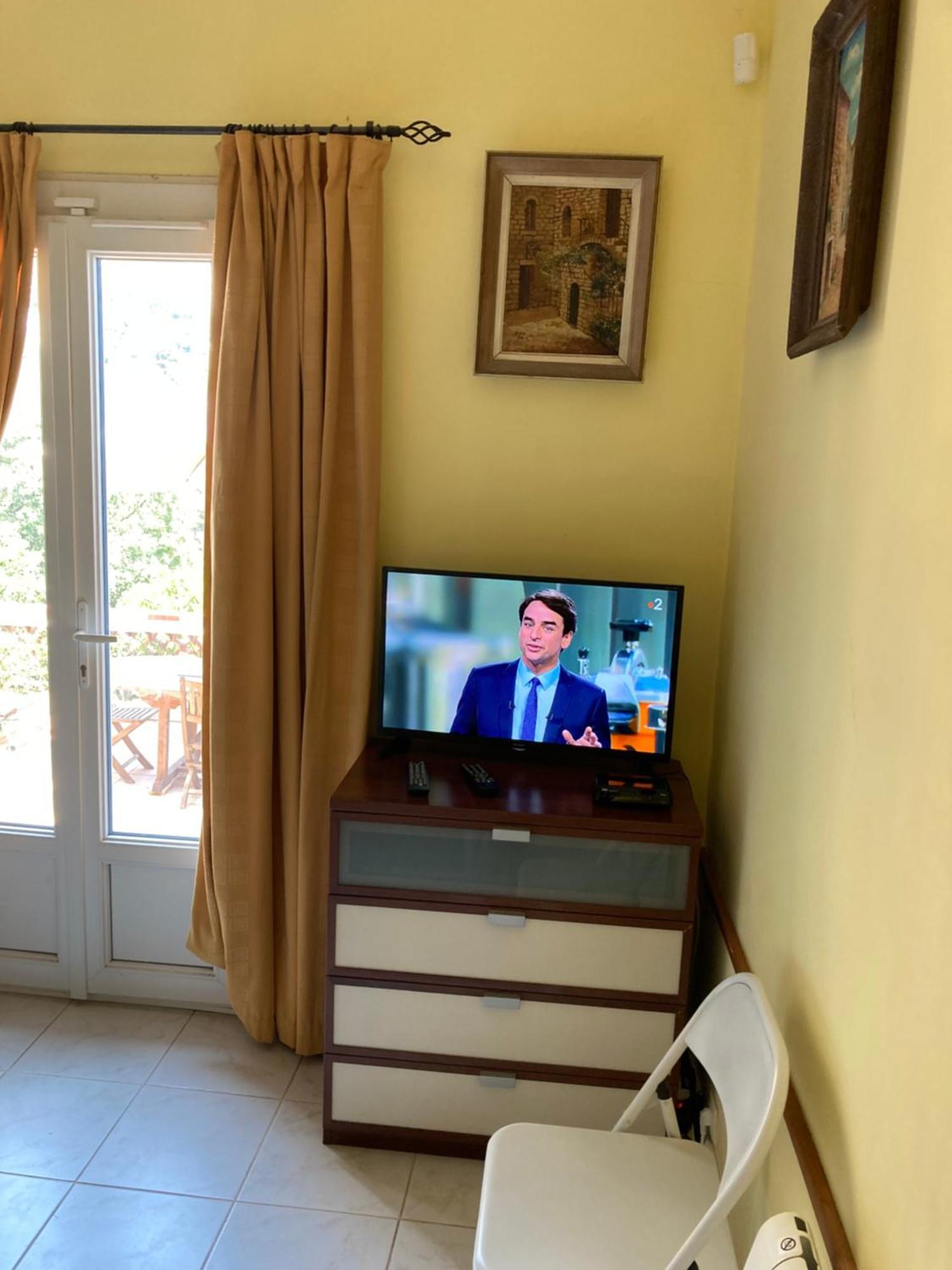 Appartement Independant Dans Villa Eze Bord De Mer Экстерьер фото